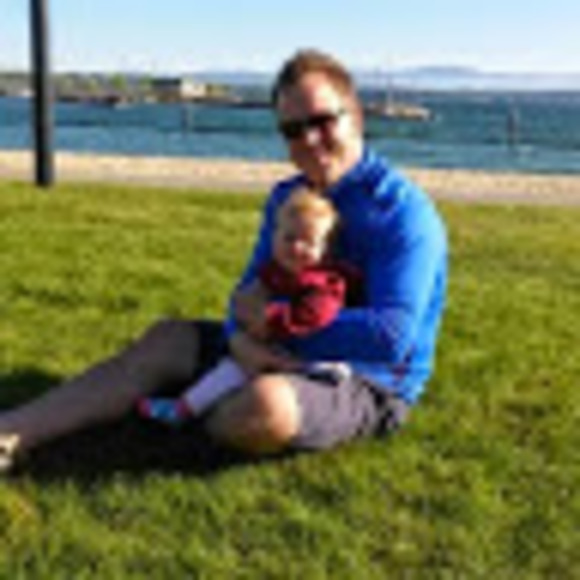 Meet your Posher, Chris - Picture 1 of 1